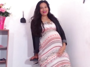 amateur brunette fetish mammy milf pregnant webcam